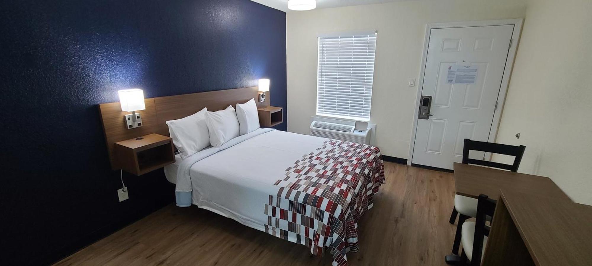Red Roof Inn Байрон Экстерьер фото