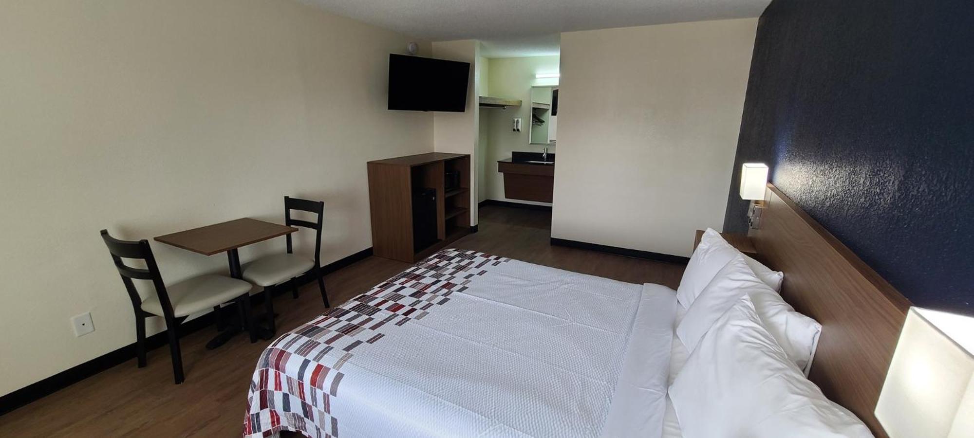 Red Roof Inn Байрон Экстерьер фото