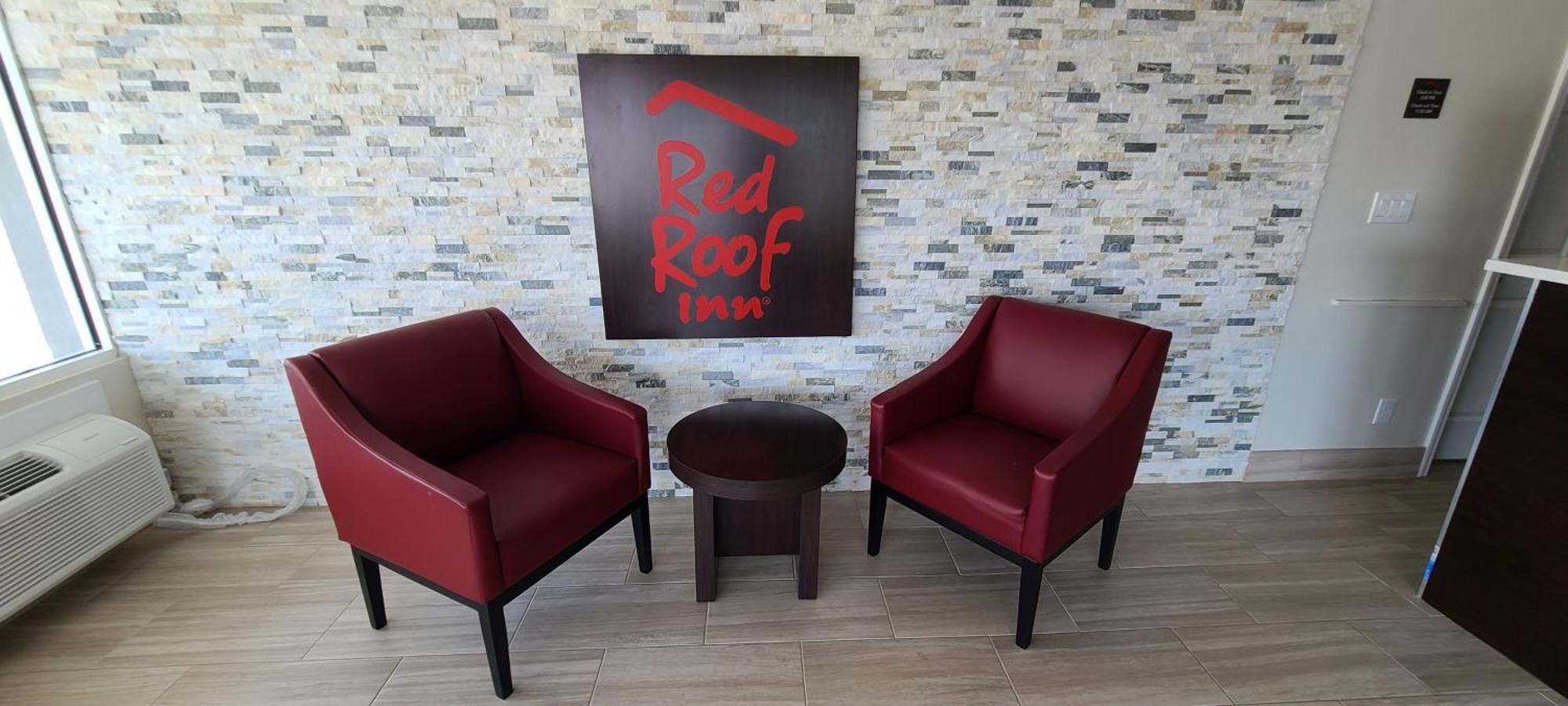 Red Roof Inn Байрон Экстерьер фото