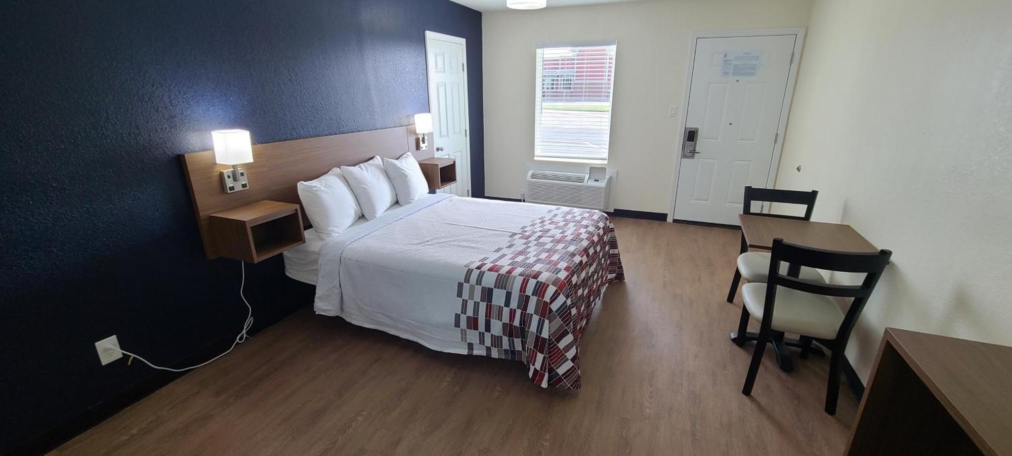 Red Roof Inn Байрон Экстерьер фото